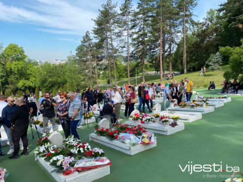 Dan kada je ubijena mladost: Tuzla obilježava 25. maj