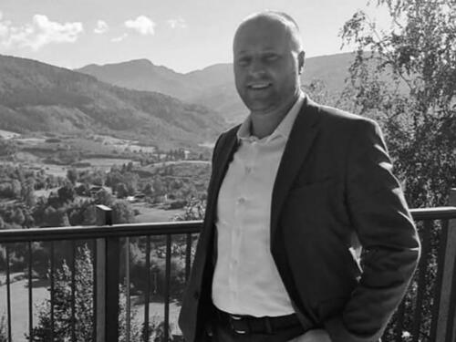 Dan žalosti u Tuzli povodom smrti hrabrog policajca Samira Mustafića