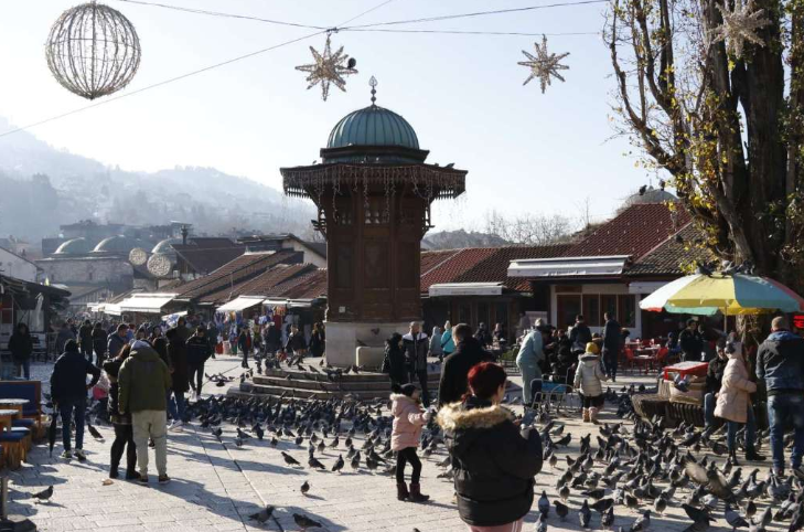 Danas djelomično vedro, u jutarnjim satima kiša u istočnim područjima BiH