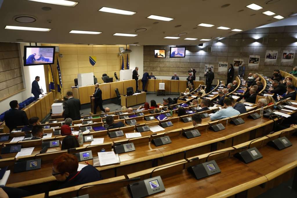 Danas sjednica Doma naroda FBiH: Krivični zakon na stolu