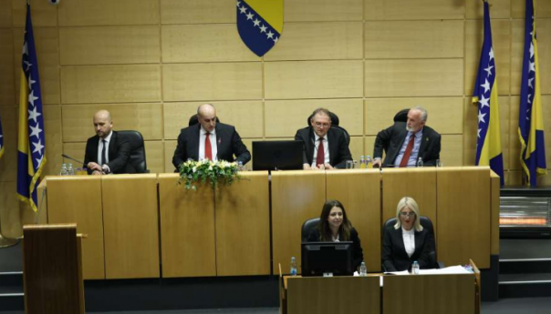 Danas dvije sjednice Doma naroda, rasprava o budžetu