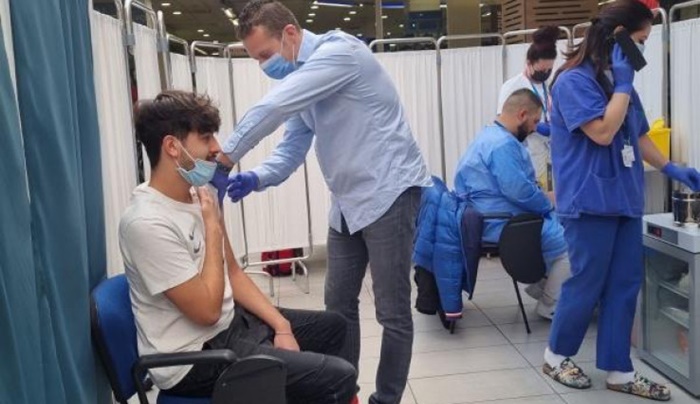 Danas i sutra vakcinacija u Importanne shopping centru