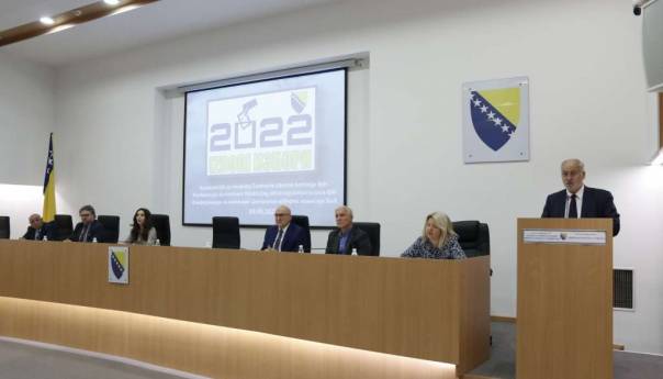 Danas ističe rok za podnošenje prijava za ovjeru koalicija za učešće na Općim izborima 2022. godine