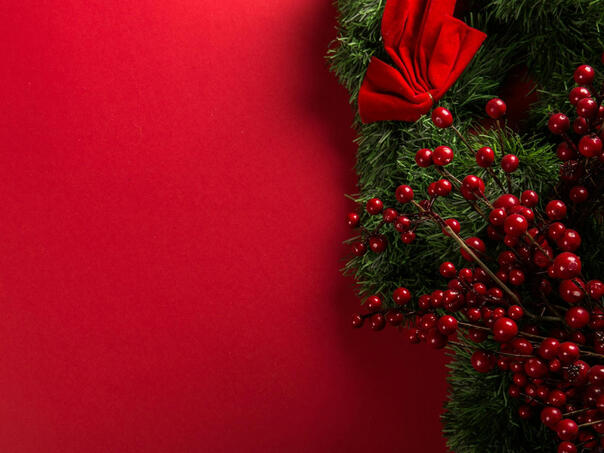 Danas je Badnji dan: Posna večera, božićni običaji i bdjenje