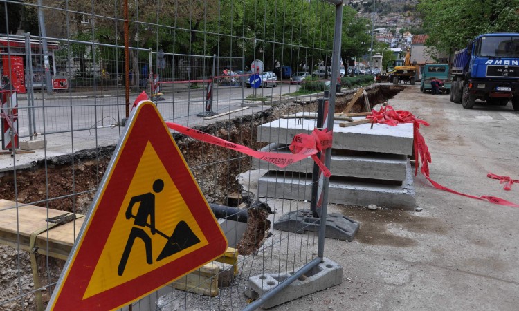 Danas na dionici Stolac - Neum miniranje od 15.00 do 16.00 sati