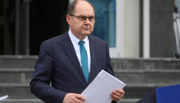 Danas nastavak protesta: Hoće li Schmidt donijeti odluku