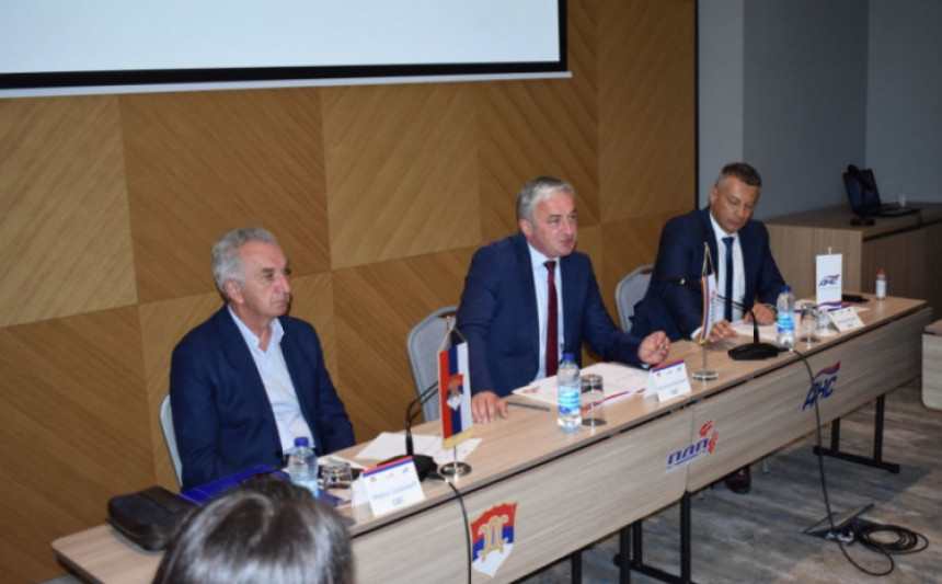 Danas novi sastanak predstavnika opozicije u RS-u