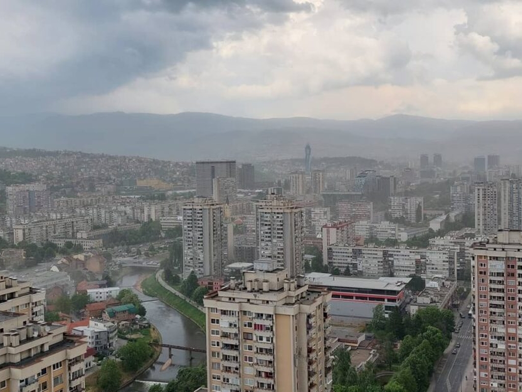 Danas oblačno, na planinama moguć slab snijeg