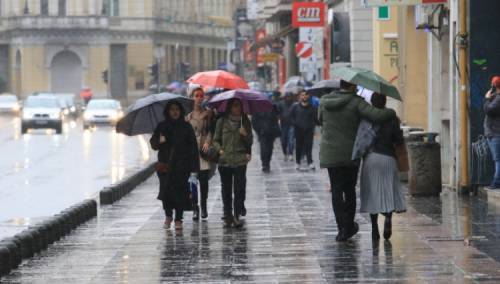 Danas oblačno sa slabom kišom u većini područja BiH