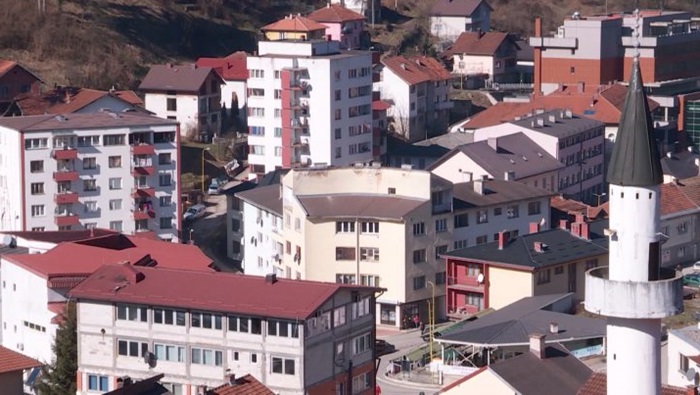 Danas počinje brojanje glasova u odsustvu i putem Covid tima