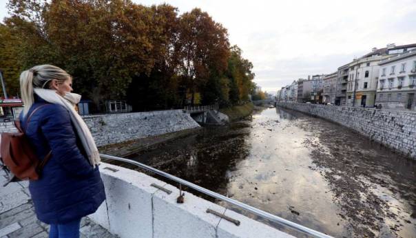 Danas pretežno oblačno, temperature do 11, na jugu do 16 stepeni