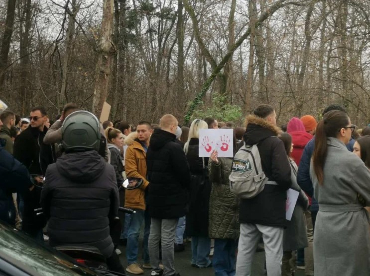 Danas protest ispred redakcije Informera: Studenti pozivaju na druženje