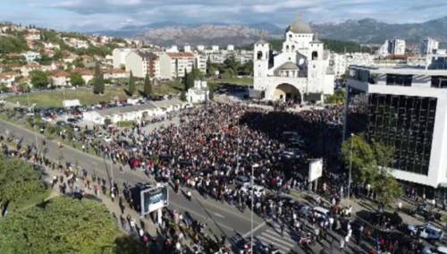 Danas sahrana mitropolita Amfilohija, očekuje se prisustvo nekoliko hiljada građana