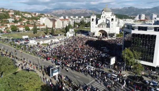 Danas sahrana mitropolita Amfilohija, očekuje se prisustvo nekoliko hiljada građana
