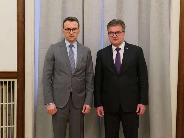 Danas sastanak glavnih pregovarača Kosova i Srbije