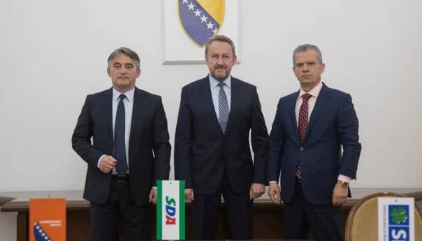 Danas sastanak Izetbegovića, Radončića i Komšića