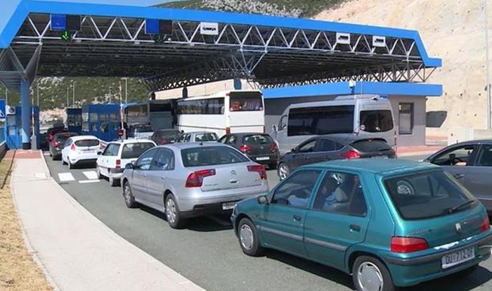 Danas se očekuje pojačan promet vozila, naročito na dionicama prema jugu