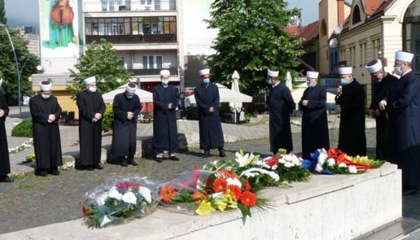 Danas se sjećamo šehida, njihove žrtve i vrijednosti koje poručuju