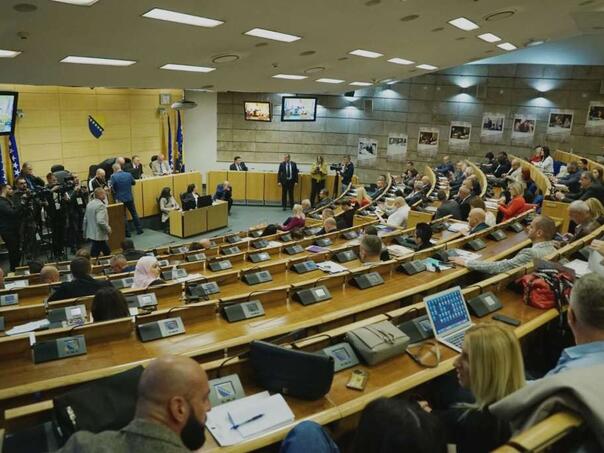 Danas sjednica Parlamenta FBiH: Predloženi zakon o gasu i strategija za mlade