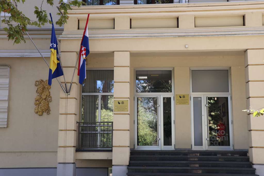Danas sjednica Predsjedništva HNS-a