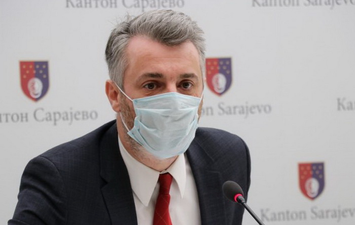 Danas sjednica Vlade KS o odlasku ljekara sa KCUS-a