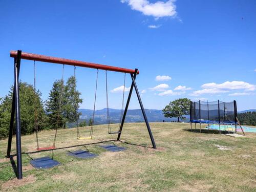 Danas sunčano, poslijepodne mogući pljuskovi, temperature do 36 stepeni