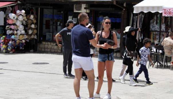 Danas sunčano, temperature do 36 stepeni