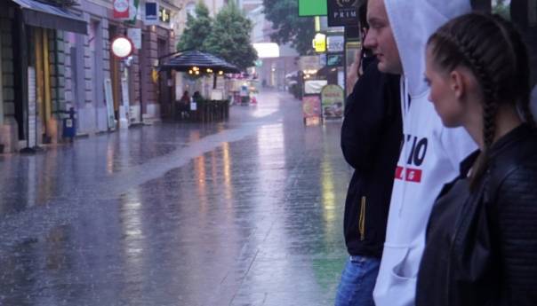 Danas u BiH jače naoblačenje uslovit će kišu, pljuskove i grmljavinu