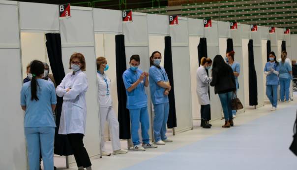 Danas u Zetri planirana revakcinacija onkoloških pacijenata