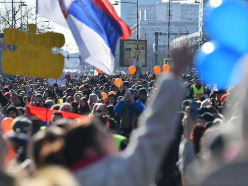 Danas veliki studentski protest u Nišu - dočekani ovacijama