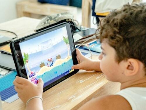 Danci analizirali: Evo koliko bi vremena djeca trebala provoditi pred ekranom