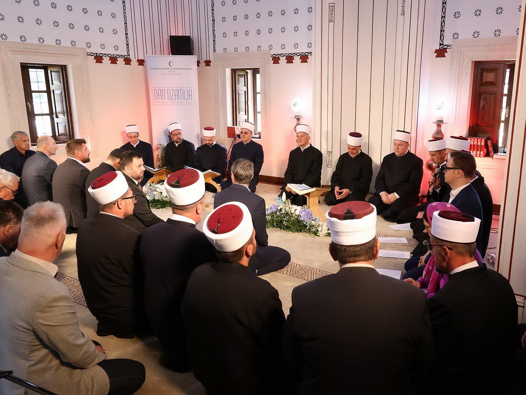 "Dani džemata i džamija" u Arnaudiji: Graditeljska, vjernička i dostojanstvena poruka