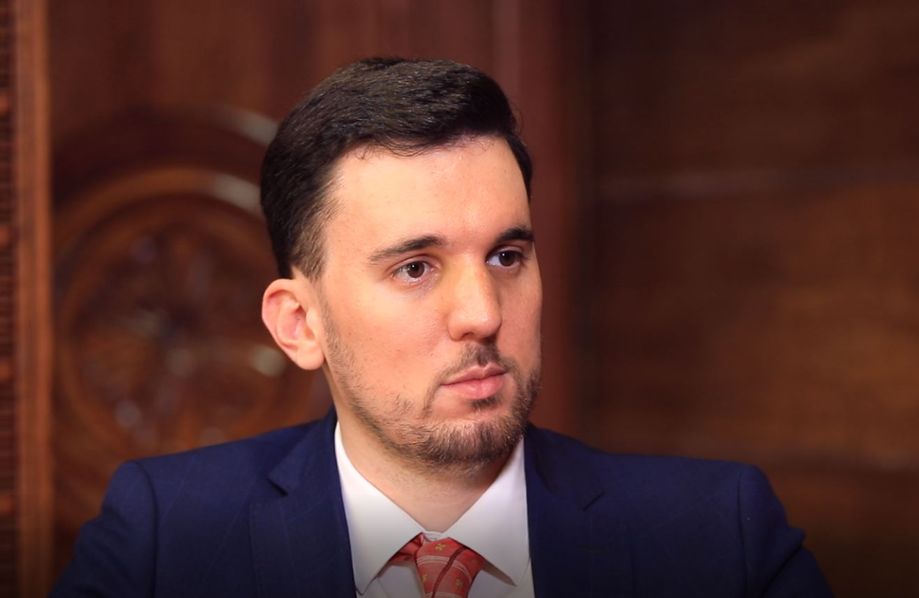 Danilo Kalezić za Vijesti: Crnom Gorom vladaju BIA i crkva Srbije