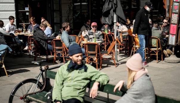 Danska prva u svijetu zaustavlja vakcinaciju protiv korone