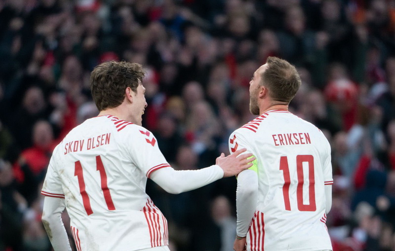 Danska rutinski protiv Srbije, golčina Eriksena