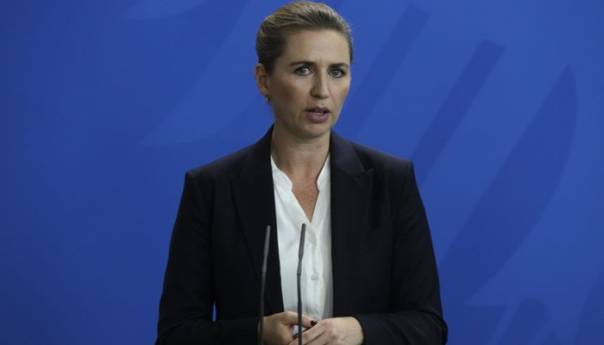 Danska zabranila velika okupljanja do septembra
