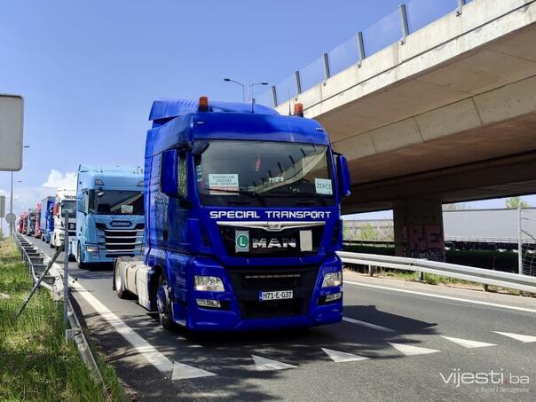 Dat rok: 300.000 kamiona spremno blokirati sve pravce ka i iz EU-a