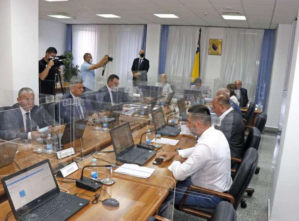 Data saglasnost za provođenje procjene utjecaja propisa na oblast vodnih usluga