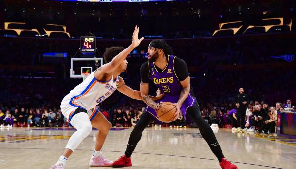 Davis ponovo srušio Golden State, Lakersi poveli u seriji