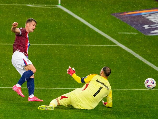 Debakl Italije u Norveškoj, Makedonci napravili iznenađenje