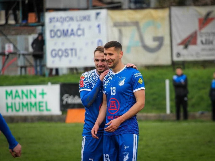 Debakl Stupčanice u Tešnju, Budućnost pregazila Bratstvo