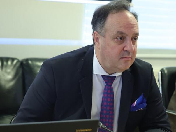 Debevec od Ustavnog suda zatražio da se van snage stavi odluka o potvrđivanju optužnice