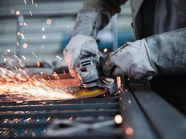Decembarski promet industrije u BiH manji za dva posto