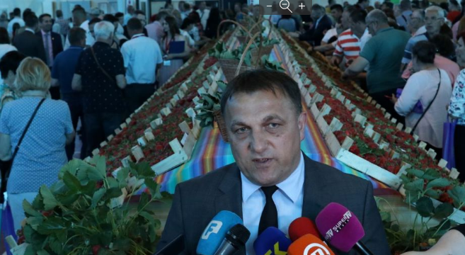 Dedić otvorio Dane jagodastog voća u Čeliću