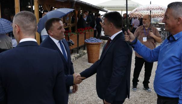Dedić: Sajam u Gradačcu značajan za sve poljoprivrednike u BiH