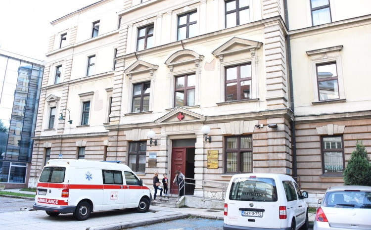 Deficit kadra, nedostatak telefonskih linija i kvalitetan kontakt s građanima