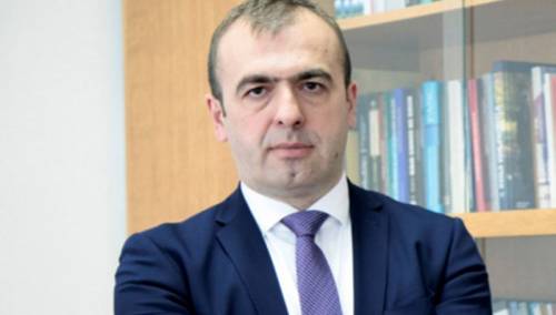 Dekan FPN u Sarajevu: Moja preporuka Dritanu Abazoviću