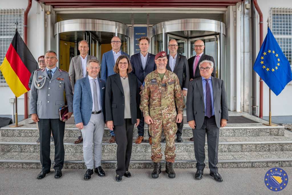 Delegacija Bavarskog državnog parlamenta u posjeti Komandi EUFOR-a