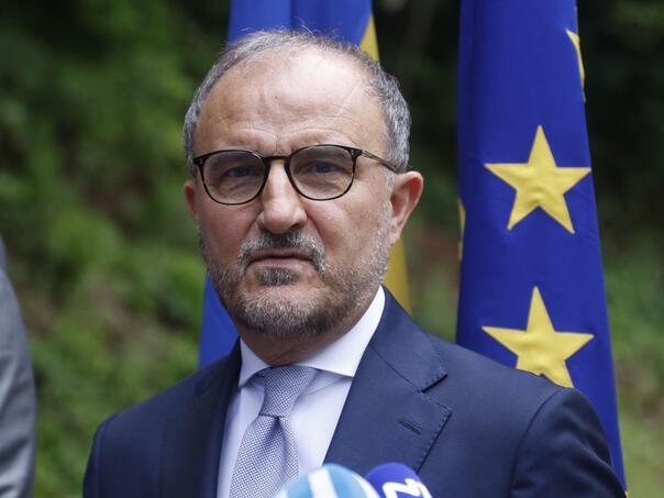 Delegacija EU: Nismo umiješani u proces Dodiku!