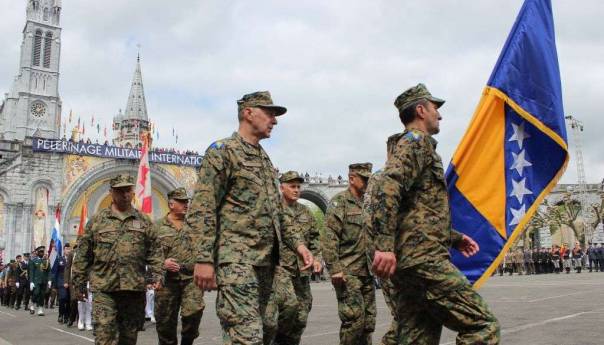 Delegacija MO i OSBiH na ceremoniji počasti vojnicima palim u svim ratovima